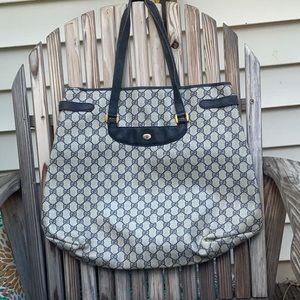 Sherry Line 1980s blue Gucci tote bag. The Accessories Collection. Large, worn